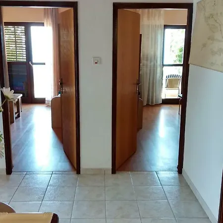 Ivo Veliko Brdo Apartment